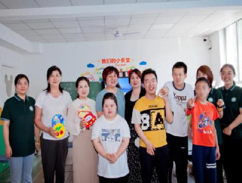 河南省智协莅临金雨点成人部调研参访！