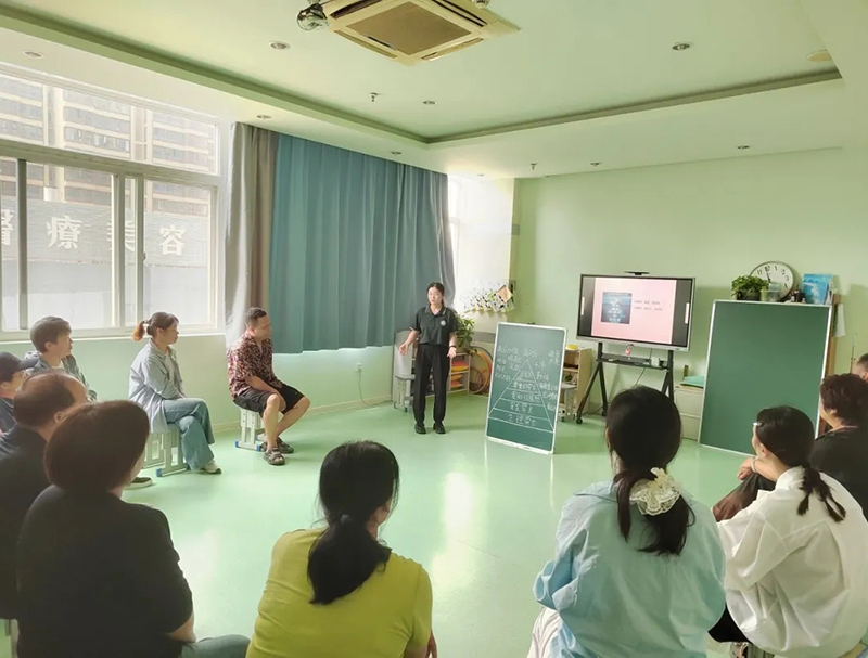 『早期家庭支持项目』解锁居家干预新技能，让爱在家庭中延续